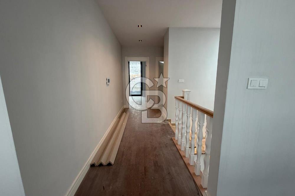 ÇANKAYA BEYTEPE MAH. SİTE İÇİNDE TRİPLEKS 329M² 5,5+1 LÜKS VİLLA