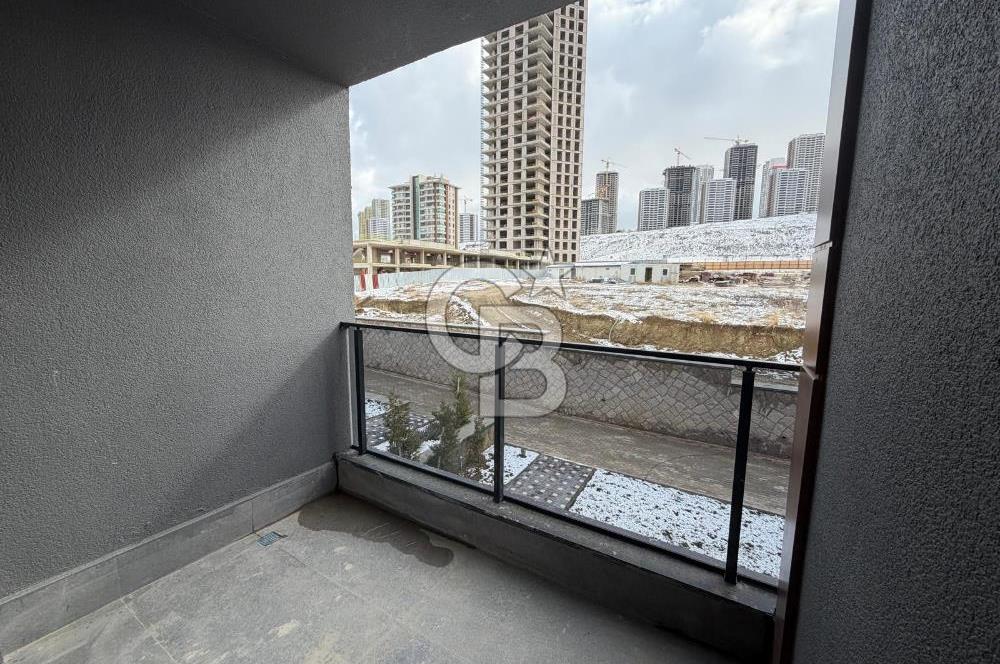 ÇANKAYA BEYTEPE MAH. SİTE İÇİNDE TRİPLEKS 329M² 5,5+1 LÜKS VİLLA