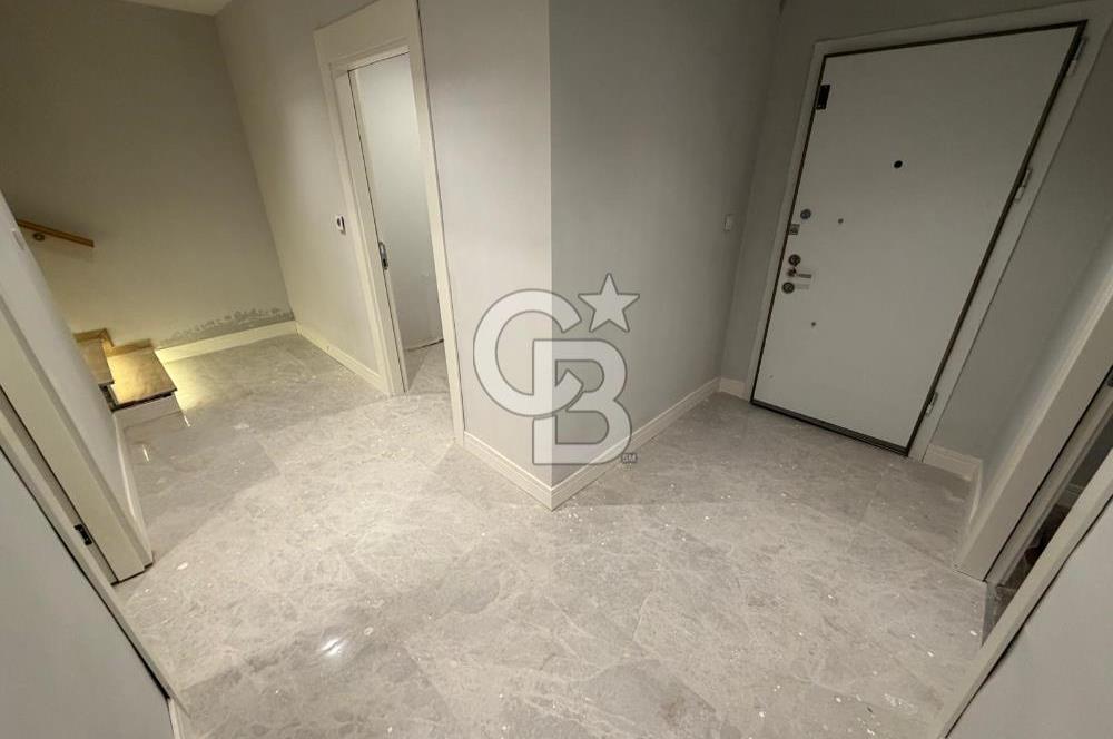 ÇANKAYA BEYTEPE MAH. SİTE İÇİNDE TRİPLEKS 329M² 5,5+1 LÜKS VİLLA