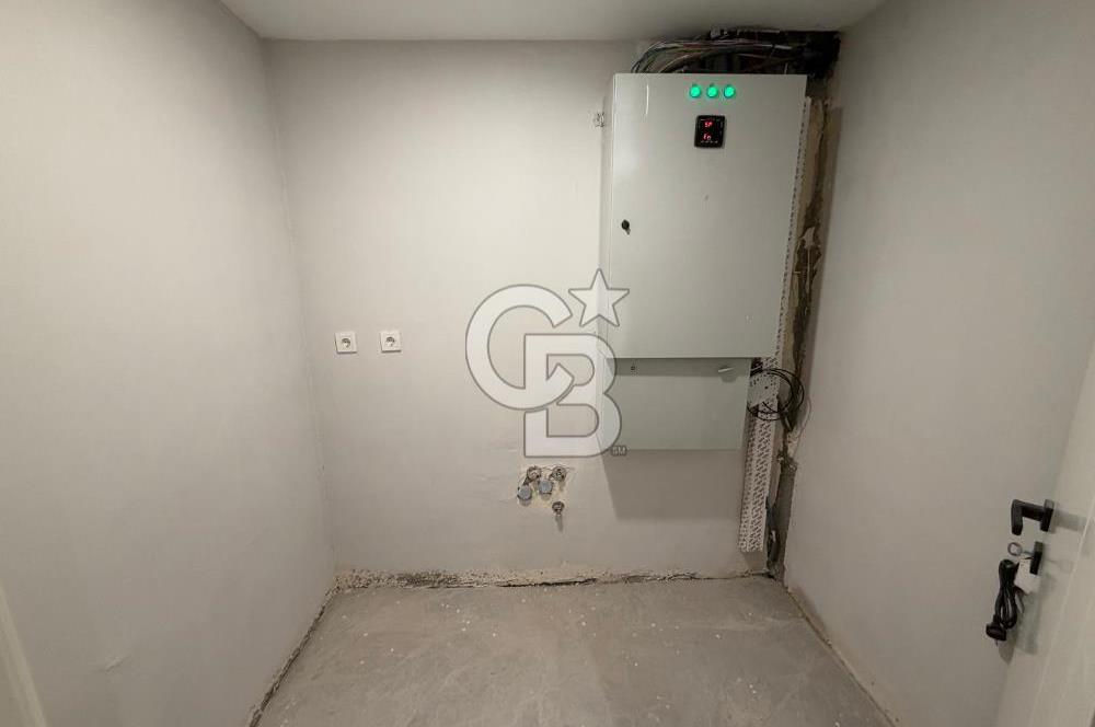 ÇANKAYA BEYTEPE MAH. SİTE İÇİNDE TRİPLEKS 329M² 5,5+1 LÜKS VİLLA