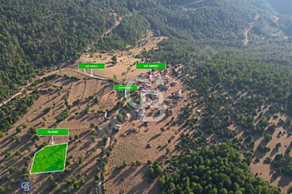 EMET YAYLAYOLU'NDA YATIRIMLIK ARAZi (2010 m²)