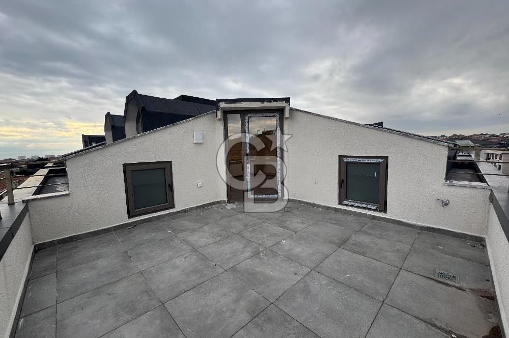 BAHÇELİEVLER'DE SATILIK 4+2 DAİRE