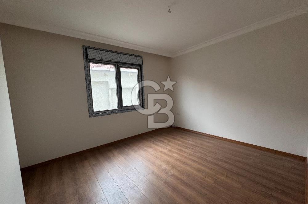BAHÇELİEVLER'DE SATILIK 4+2 DAİRE