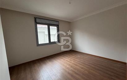 BAHÇELİEVLER'DE SATILIK 4+2 DAİRE
