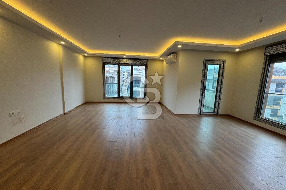 BAHÇELİEVLER'DE SATILIK 4+2 DAİRE