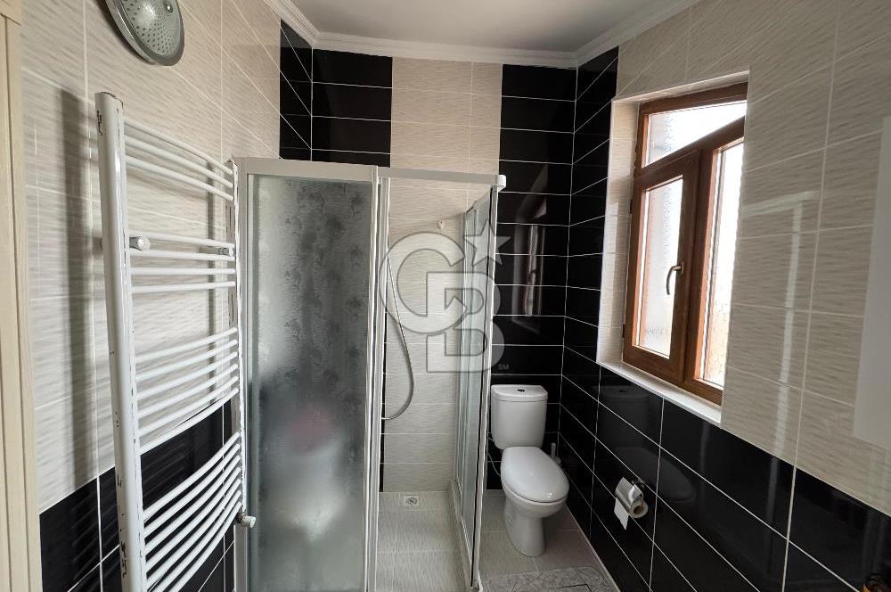 2.5 DÖNÜM ÜZERİNE YAPILI 440M2 İSKANLI DOĞALGAZLI SATILIK VİLLA