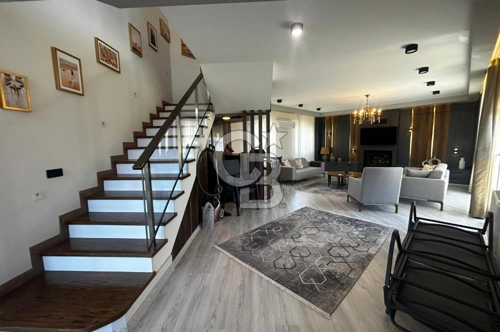 FOÇAKÖY'DE ÖZEL TASARIMLI SATILIK VİLLA 4+1