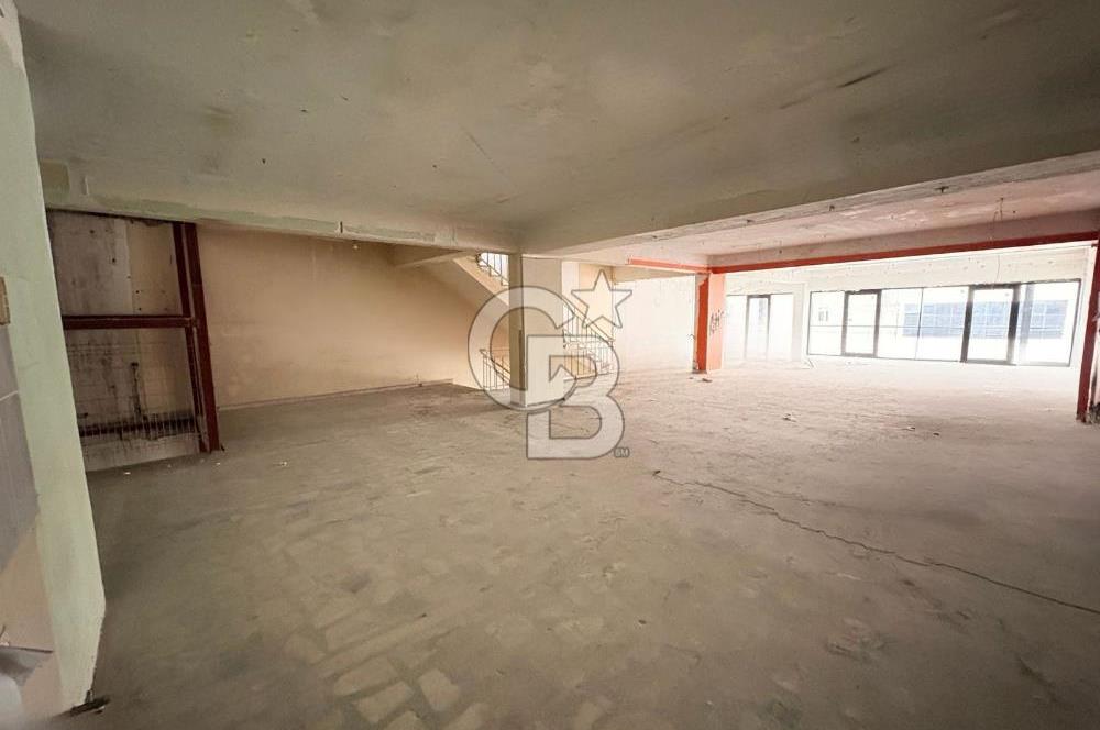 GERSAN SANAYİDE SATILIK KOMPLE 5 KATLİ BİNA ASANSÖRLÜ