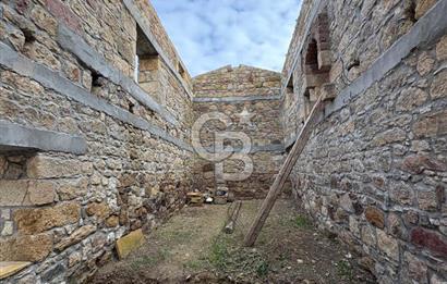 Kuzey Egenin Cenneti Sazlı Köyünde Satılık Taş Ev