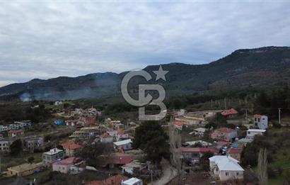 Kuzey Egenin Cenneti Sazlı Köyünde Satılık Taş Ev