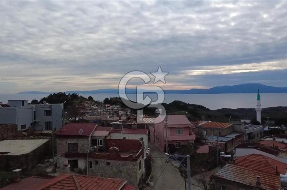 Kuzey Egenin Cenneti Sazlı Köyünde Satılık Taş Ev