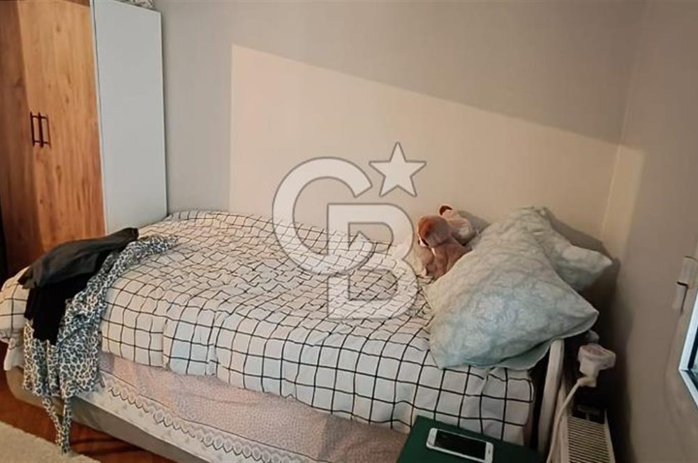 Karşıyaka Cevdet Bilsay Caddesi Üzeri 4+1 Satılık Dubleks Daire