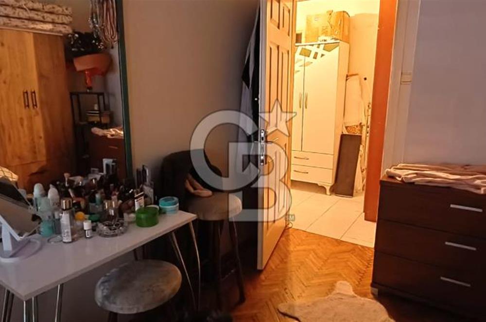 Karşıyaka Cevdet Bilsay Caddesi Üzeri 4+1 Satılık Dubleks Daire