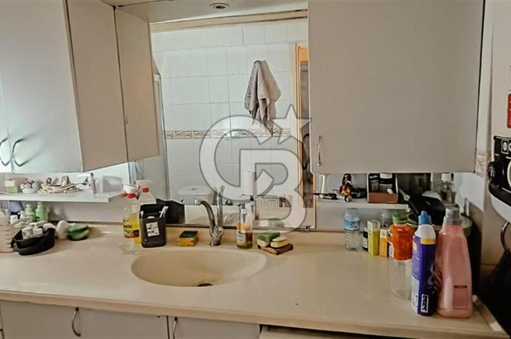 Karşıyaka Cevdet Bilsay Caddesi Üzeri 4+1 Satılık Dubleks Daire