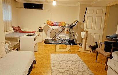 Karşıyaka Cevdet Bilsay Caddesi Üzeri 4+1 Satılık Dubleks Daire