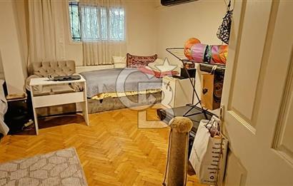 Karşıyaka Cevdet Bilsay Caddesi Üzeri 4+1 Satılık Dubleks Daire