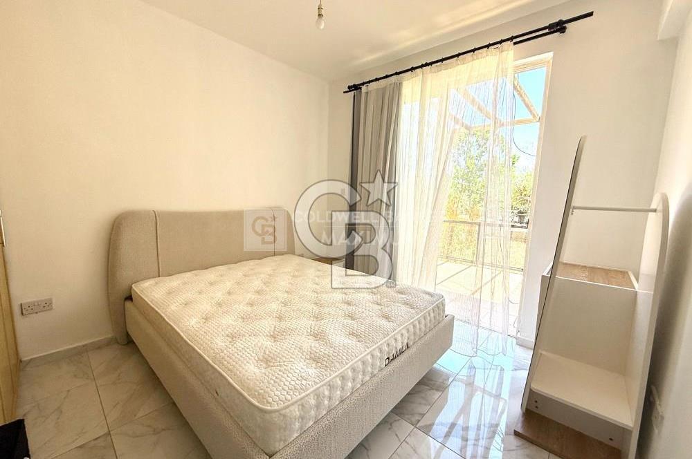 Girne Esentepe'de Yenilenmiş, Yatırıma Uygun Satılık  2+1 Daire   