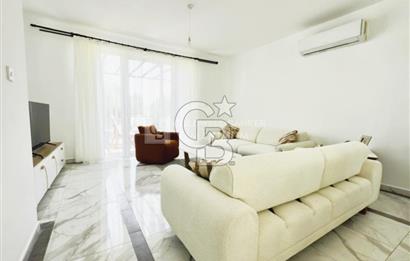 Girne Esentepe'de Yenilenmiş, Yatırıma Uygun Satılık  2+1 Daire   