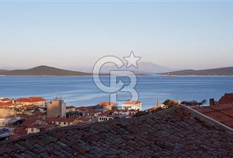 CB KİNG'DEN AYVALIK FETHİYE MAHALLESİ SATILIK BUTİK OTEL - 1 - 327499
