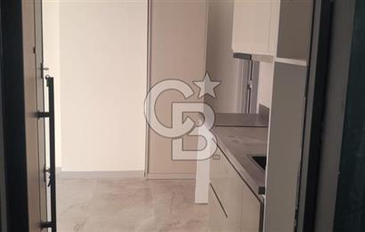 KARŞIYAKA MERKEZDE 1+1 SIFIR BİNADA FULL KİRALIK DAİRE 