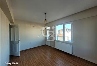 menemen devlet hastanesi karşısında kiralık 3+1 daire - 1 - 327544