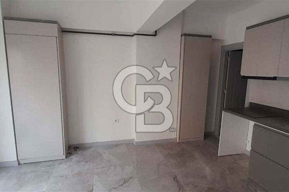 KARŞIYAKA MERKEZDE 1+1 SIFIR BİNADA FULL KİRALIK DAİRE 