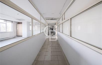 Küçükçekmece’de Prestijli Lokasyonda | 700 m² Kiralık Ofis / İşyeri