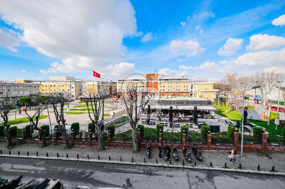 Küçükçekmece’de Prestijli Lokasyonda | 700 m² Kiralık Ofis / İşyeri