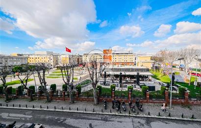 Küçükçekmece’de Prestijli Lokasyonda | 700 m² Kiralık Ofis / İşyeri