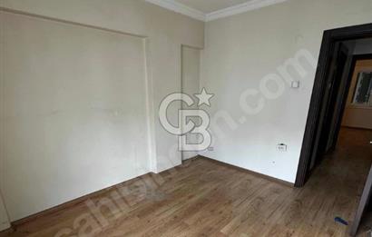 Poligon İnönü Caddesi Üzerinde Satılık 3+1 Daire