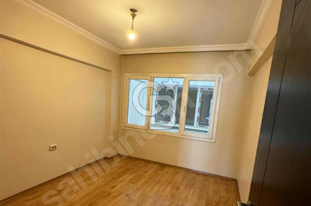 Poligon İnönü Caddesi Üzerinde Satılık 3+1 Daire