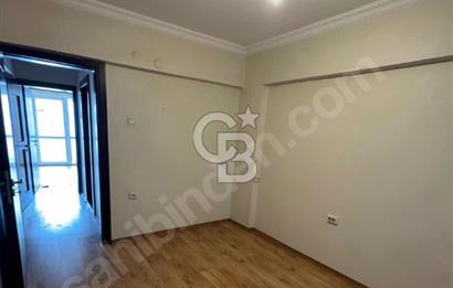 Poligon İnönü Caddesi Üzerinde Satılık 3+1 Daire