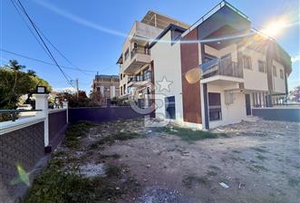 BORNOVA ATATÜRK MAH. SATILIK GENİŞ BAHÇELİ 4+1 TRIPLEX VİLLA - 2 - 327562