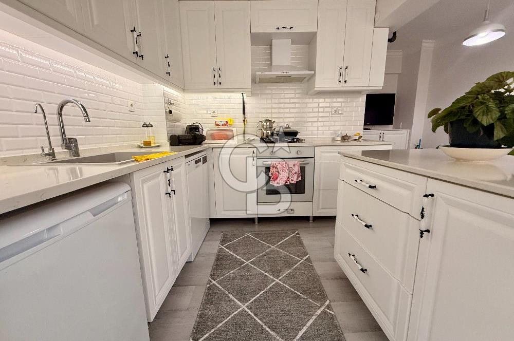 OSMANGAZİ YAVUZ CAD. ÜZERİ KOMPLE TADİLATLI SATILIK GENİŞ 2+1