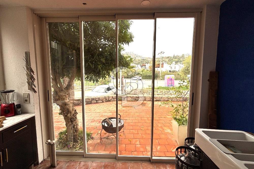 Bodrum Yeniköy Mah. Oasis Avm Yakını 3+1 Köşe Konumlu Dubleks Ev