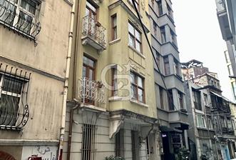 Şişhanede Tarihi Asansörlü Binada, Eşyalı, 1+1 Kiralık Daire - 2 - 327542