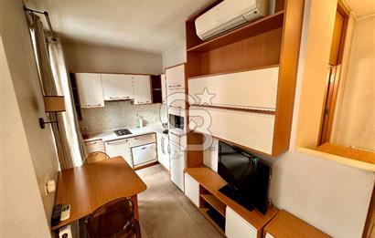 Şişhanede Tarihi Asansörlü Binada, Eşyalı, 1+1 Kiralık Daire