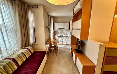 Şişhanede Tarihi Asansörlü Binada, Eşyalı, 1+1 Kiralık Daire