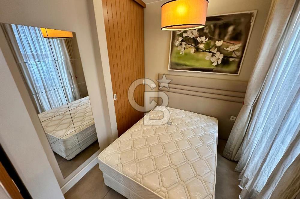 Şişhanede Tarihi Asansörlü Binada, Eşyalı, 1+1 Kiralık Daire