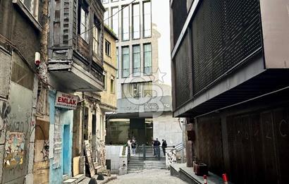 Şişhanede Tarihi Asansörlü Binada, Eşyalı, 1+1 Kiralık Daire