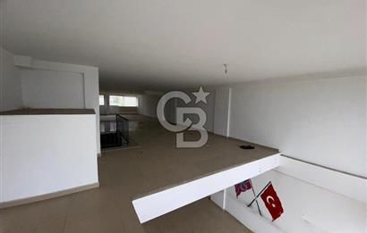 ARSİN YEŞİLYALI'DA YOLA CEPHELİ GALERİ KATLI KİRALIK DÜKKAN