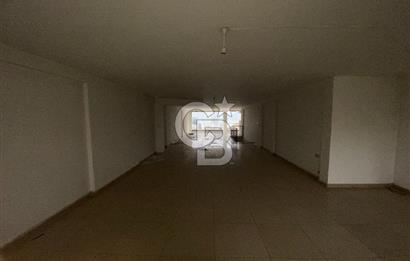 ARSİN YEŞİLYALI'DA YOLA CEPHELİ GALERİ KATLI KİRALIK DÜKKAN