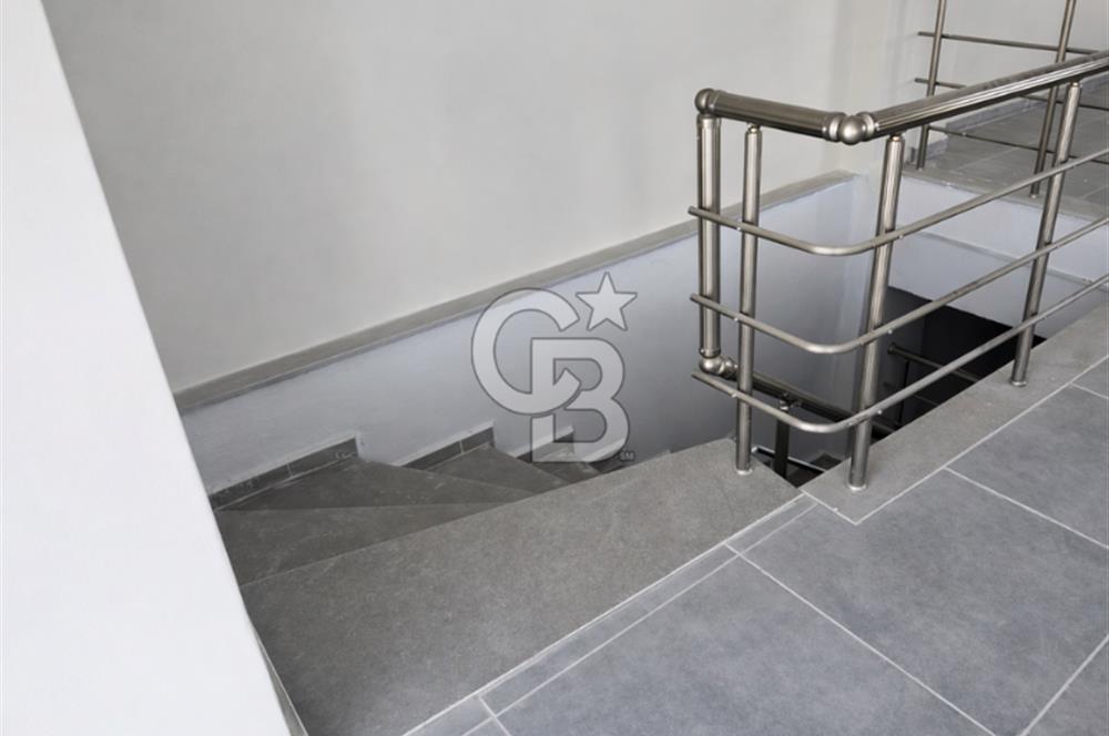 Gelibolu Merkezde Kurumsala Uygun Sıfır İskanlı 540 m² Dükkan