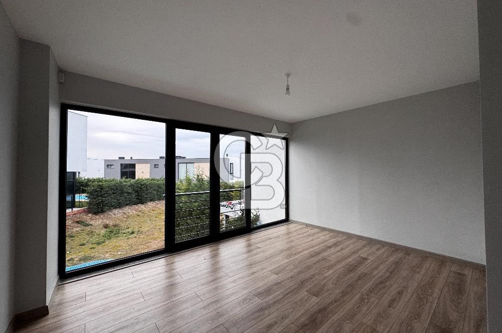 Çanakkale Güzelyalı Mandarin Terrace’da Satılık 4+1 Villa