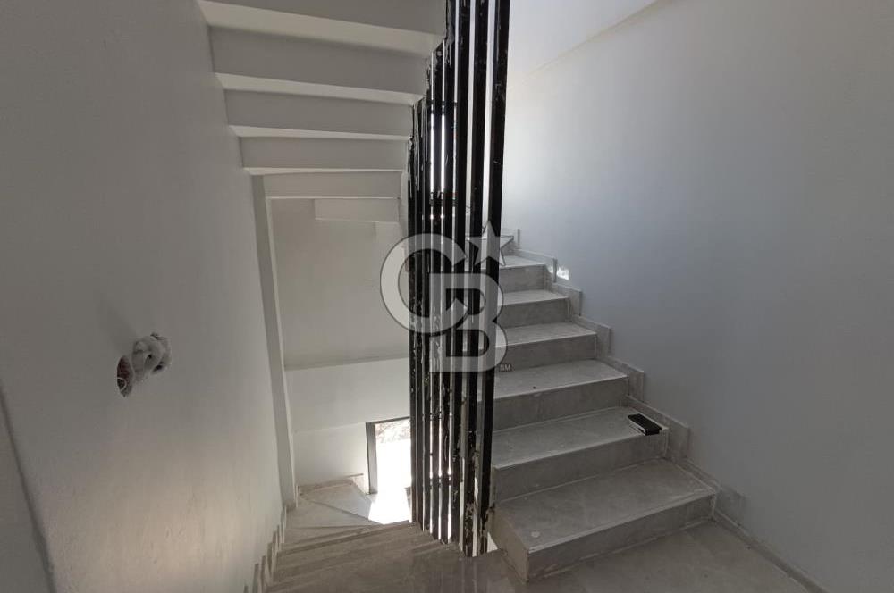 MUSELAND-ÇANAKKALE LAPSEKİ UMURBEY DE DUBLEKS 3+1 SATILIK VİLLA