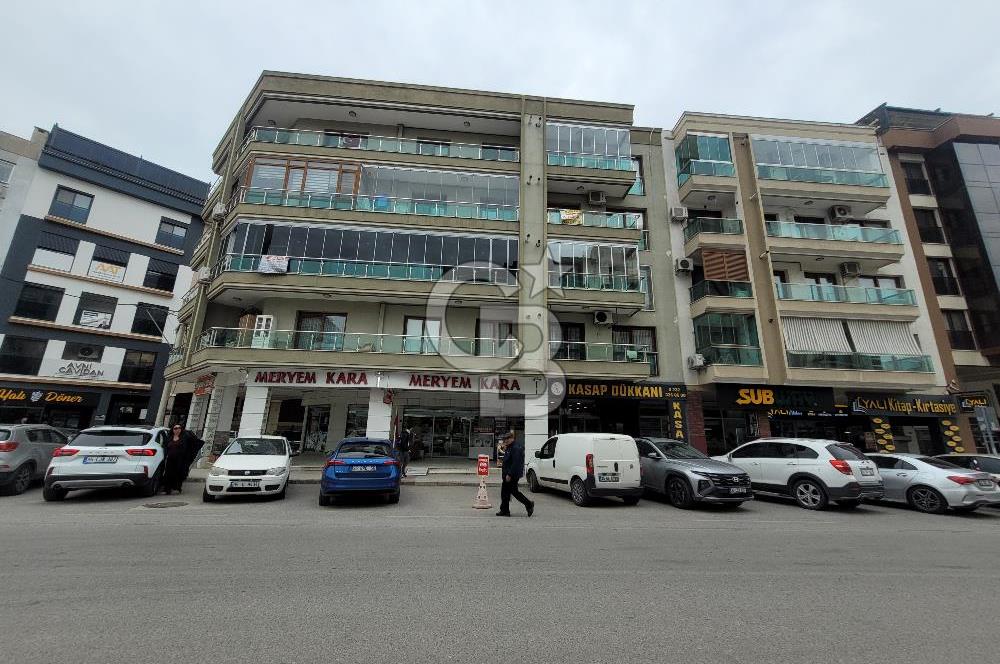 Karşıyaka Yalı Mahallesi’nde 2+1 Kiralık Daire 