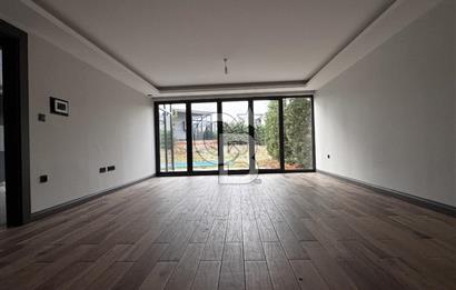 Çanakkale Güzelyalı Mandarin Terrace’da Satılık 4+1 Villa