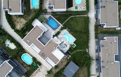 Çanakkale Güzelyalı Mandarin Terrace’da Satılık 4+1 Villa