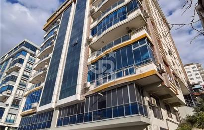 Bayraklı Emek’te Anadolu Caddesi Üzeri 3+1 | Krediye Uygun | Sahile 300 m