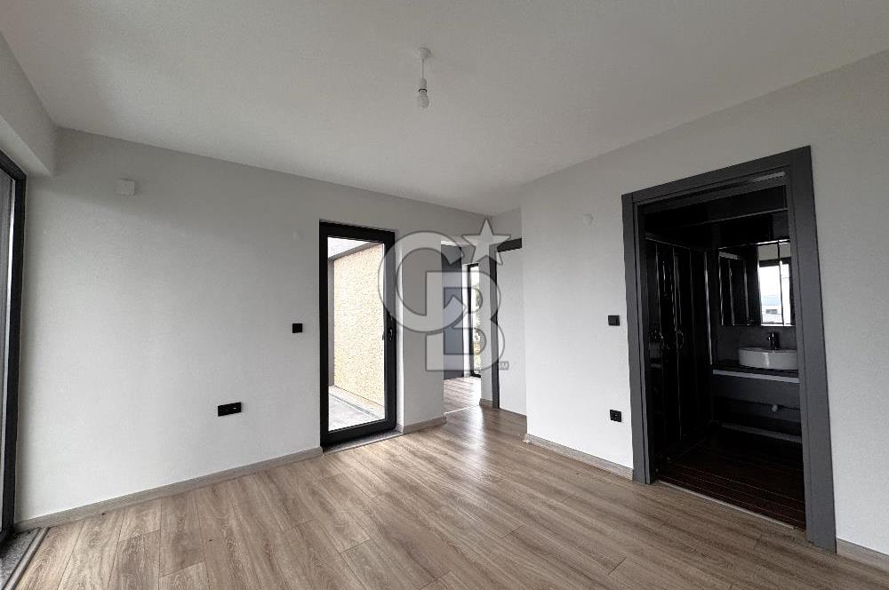 Çanakkale Güzelyalı Mandarin Terrace’da Satılık 4+1 Villa